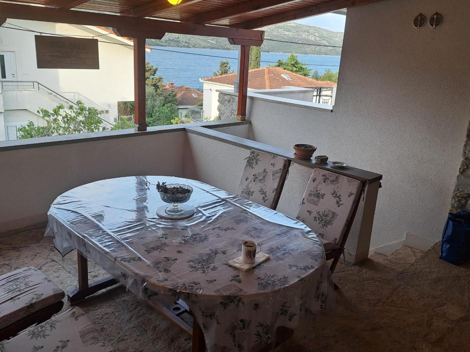 Villa Apartments Oliva Сегет-Враница Экстерьер фото